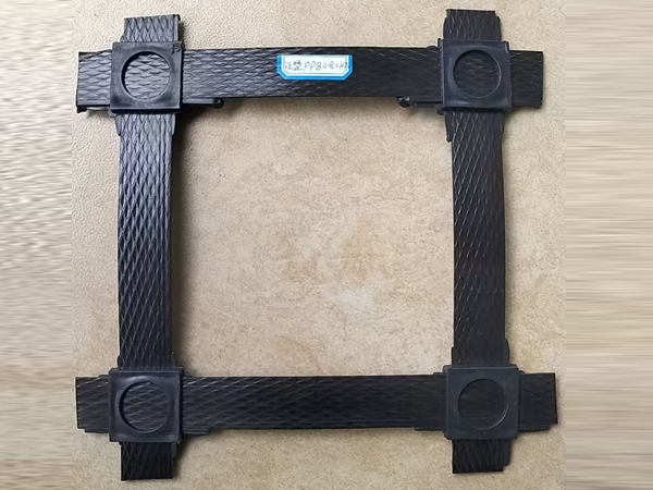 注塑拉伸带土工格栅